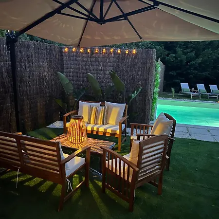 Mas Du Cigalon Holiday home *